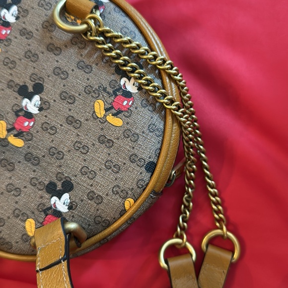 Gucci x Disney Mini Vintage GG Supreme Mickey Mouse Round Backpack - Picture 12 of 12